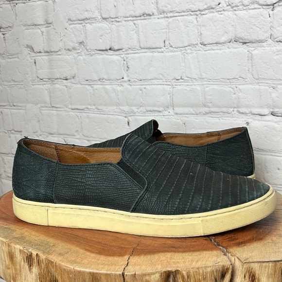 Frye Gemma Slip On - Picture 1 of 11